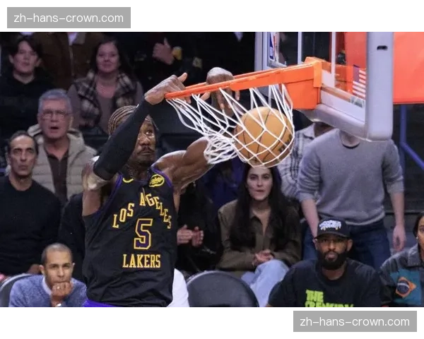 湖人半场领先定律稳固 本赛季35胜1负的第三节领先战绩联盟最佳